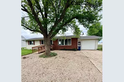207 N Main Street, Saint Leo, MN 56264 - Photo 2