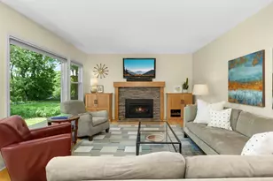 2480 Beverly Rd, Saint Paul, MN 55104 - Photo 2