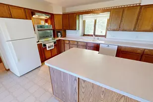 3172 15th Ave NW, Willmar, MN 56201 - Photo 4