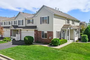 733 10th St S, Buffalo, MN 55313 - Photo 2