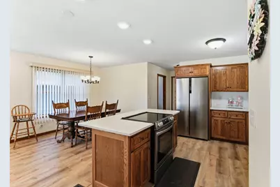 201 Montana Avenue, Big Lake, MN 55309 - Photo 14