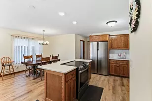 201 Montana Ave, Big Lake, MN 55309 - Photo 14
