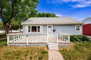 1602 14 1/2 Street S, Fargo,  58103 - Photo 2
