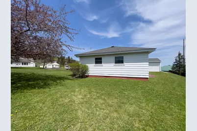 53 Banks Boulevard, Silver Bay, MN 55614 - Photo 26