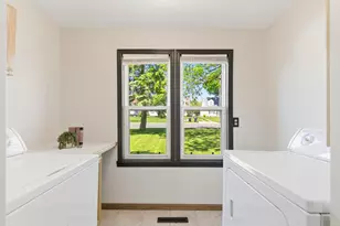 1035 E Main St, Mankato, MN 56001 - Photo 16
