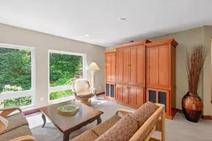 381 Del Rio Dr, Chanhassen, MN 55317 - Photo 58