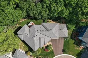 381 Del Rio Dr, Chanhassen, MN 55317 - Photo 20