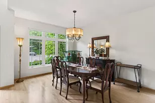 381 Del Rio Dr, Chanhassen, MN 55317 - Photo 16
