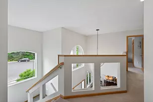 381 Del Rio Dr, Chanhassen, MN 55317 - Photo 38