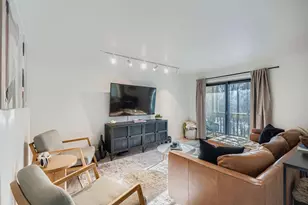 7511 Harold Ave, Golden Valley, MN 55427 - Photo 4