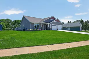 614 Dewberry Ln, Alexandria, MN 56308 - Photo 12