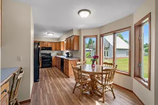 2733 Neal Ave N, Stillwater, MN 55082 - Photo 8