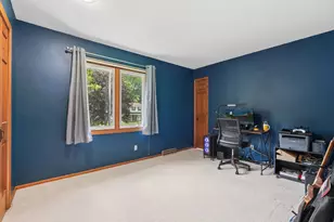 1473 Windemere Dr NE, Fridley, MN 55421 - Photo 10