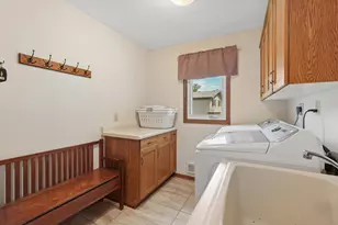 1473 Windemere Dr NE, Fridley, MN 55421 - Photo 18