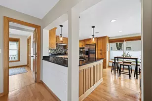 2084 4th St, White Bear Lake, MN 55110 - Photo 22