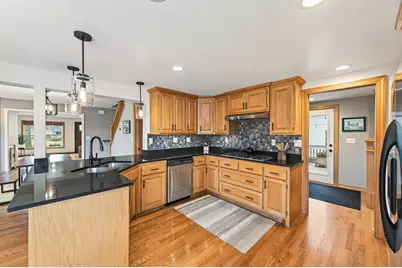 2084 4th Street, White Bear Lake, MN 55110 - Photo 16