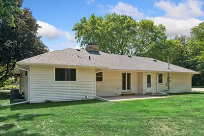 6 Mission Lane, Bloomington, MN 55420 - Photo 92