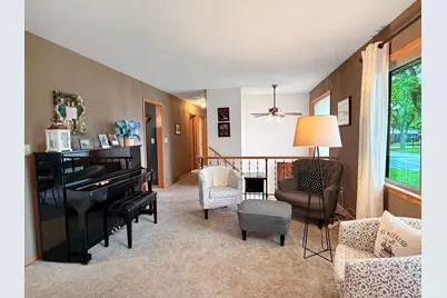 503 Washington Avenue, Marshall, MN 56258 - Photo 8