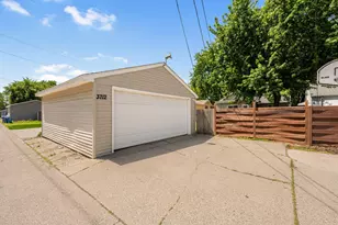 3712 Orchard Ave N, Robbinsdale, MN 55422 - Photo 28