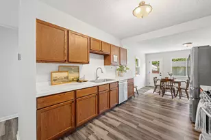 3712 Orchard Ave N, Robbinsdale, MN 55422 - Photo 8