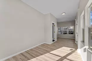 2320 Humboldt Ave S, Minneapolis, MN 55405 - Photo 8