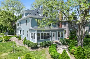 2320 Humboldt Ave S, Minneapolis, MN 55405 - Photo 2