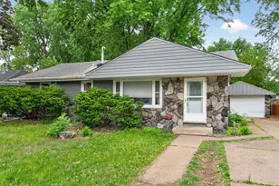 6607 46th Pl N, Crystal, MN 55428 - Photo 2