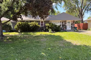 6607 46th Pl N, Crystal, MN 55428 - Photo 1