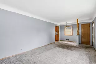 1259 Laurel Ave, Saint Paul, MN 55104 - Photo 6