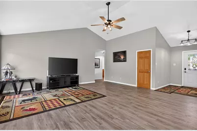 309 Iowa Avenue, Hoffman, MN 56339 - Photo 8