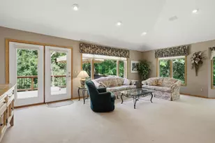 1887 Magnolia Ln N, Plymouth, MN 55441 - Photo 4