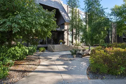 6085 Lincoln Drive #214, Edina, MN 55436 - Photo 2