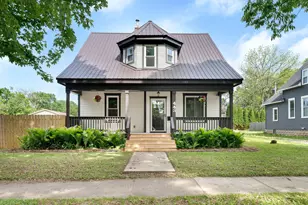 443 N Pine Ave, Owatonna, MN 55060 - Photo 1