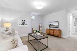 2441 Dupont Ave S, Minneapolis, MN 55405 - Photo 18