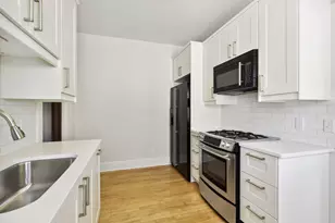 2441 Dupont Ave S, Minneapolis, MN 55405 - Photo 30
