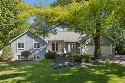 1807 Timberline Trail, Minnetonka, MN 55305 - Photo 4