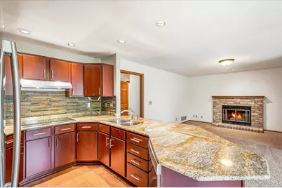 7629 74th Street S, Cottage Grove, MN 55016 - Photo 10