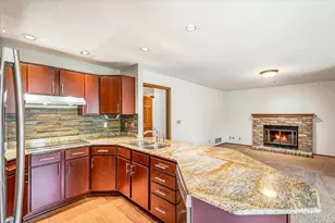7629 74th St S, Cottage Grove, MN 55016 - Photo 10
