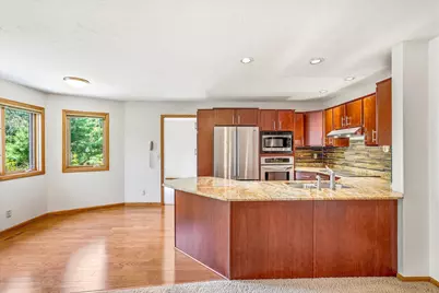 7629 74th Street S, Cottage Grove, MN 55016 - Photo 6