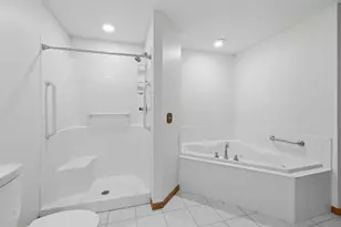 815 Wescott Square, Eagan, MN 55123 - Photo 12