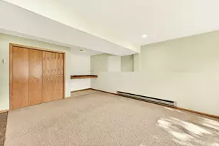 105 6th Ave NW, Dodge Center, MN 55927 - Photo 8