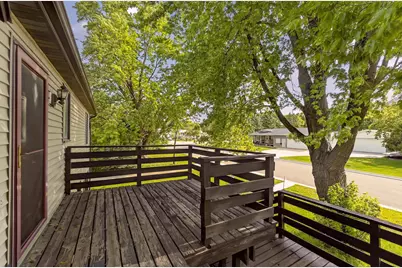 105 6th Avenue NW, Dodge Center, MN 55927 - Photo 26