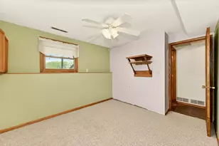 105 6th Ave NW, Dodge Center, MN 55927 - Photo 10