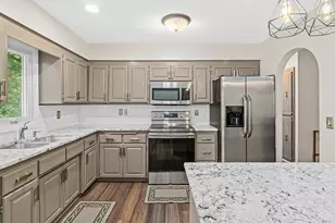 1630 Rice Creek Rd NE, Fridley, MN 55432 - Photo 12