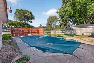 1502 Sherren Avenue E, Maplewood, MN 55109 - Photo 24