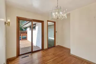 1502 Sherren Ave E, Maplewood, MN 55109 - Photo 10