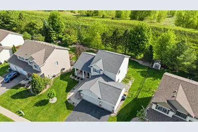 1857 Wyndam Drive, Shakopee, MN 55379 - Photo 32