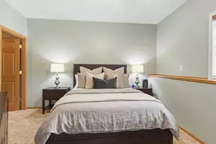 1857 Wyndam Dr, Shakopee, MN 55379 - Photo 16