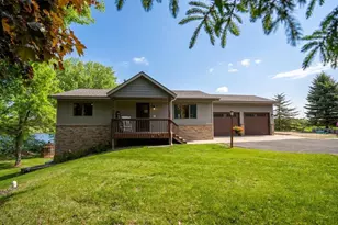 19643 71st St NE, New London, MN 56273 - Photo 8