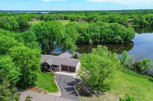 19643 71st St NE, New London, MN 56273 - Photo 2